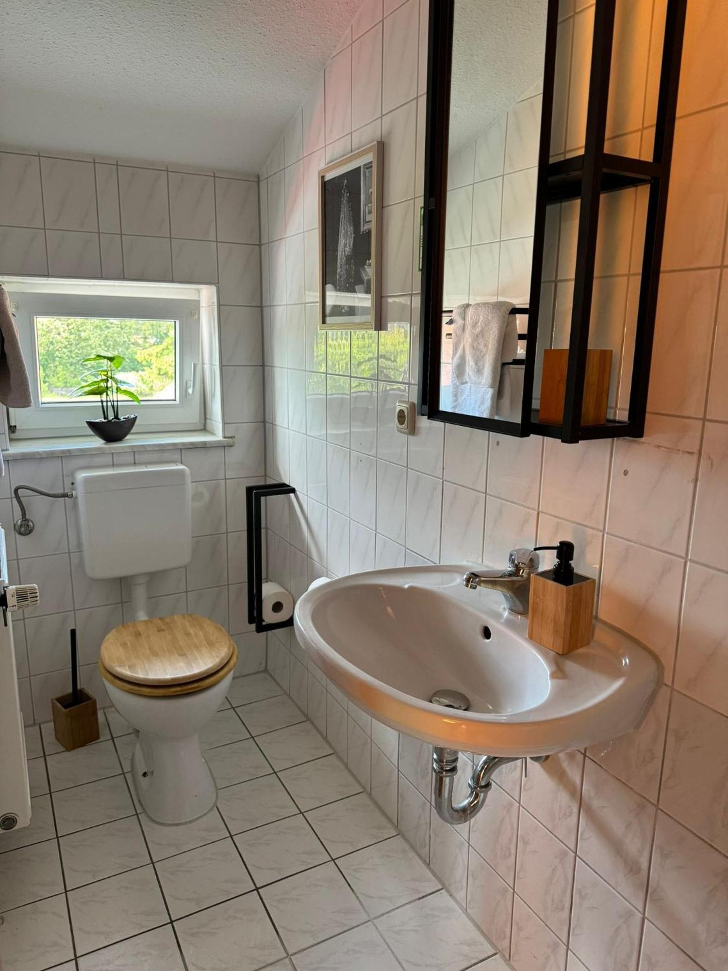 Hotel Pension Kastanie Sehlen ภายนอก รูปภาพ